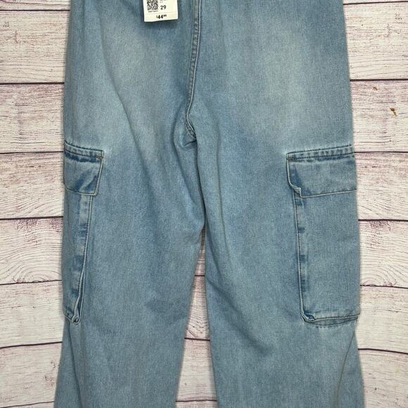 Forever 21 Denim Wide Leg Cargo Light Wash High Rise Pocket Jeans Size 29 New - Picture 9 of 9